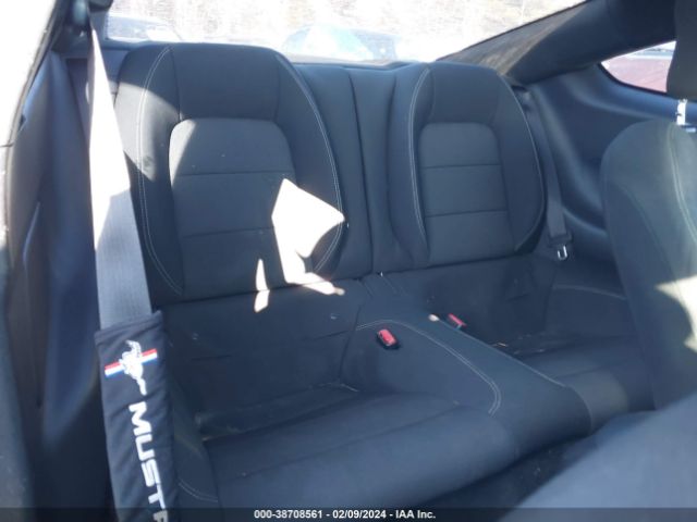 1FA6P8AM3F5395153 Ford Mustang V6