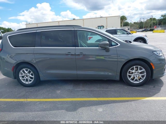 Chrysler Pacifica Touring L 2022 2C4RC1BG3NR116434 Image 13