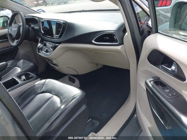 Chrysler Pacifica Touring L 2022 2C4RC1BG3NR116434 Image 5