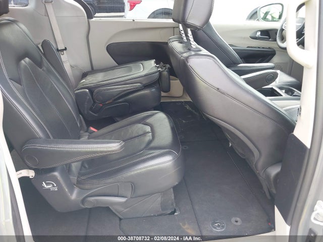 Chrysler Pacifica Touring L 2022 2C4RC1BG3NR116434 Image 8