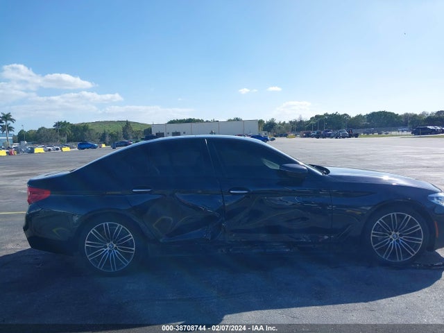 BMW 530I 2018 WBAJA5C56JWA35517 Image 13