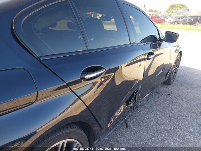 BMW 530I 2018 WBAJA5C56JWA35517 Image 18