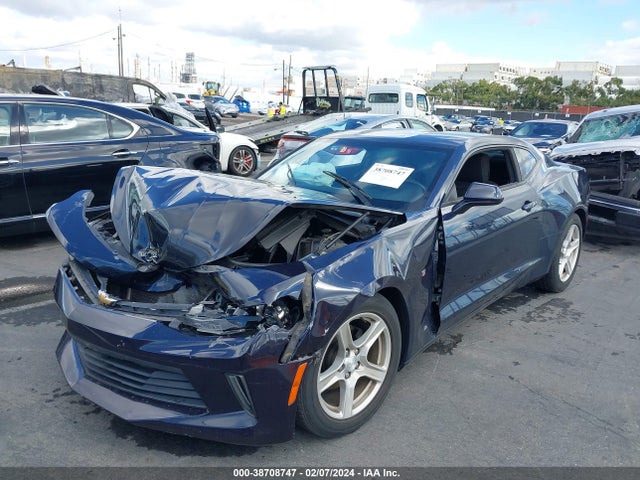 Chevrolet Camaro 1lt 2016 1G1FB1RX5G0164180 Image 2