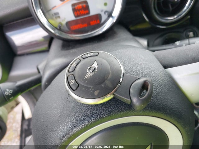 2007 MINI COOPER S WMWMF73537TT84426 Photo 10
