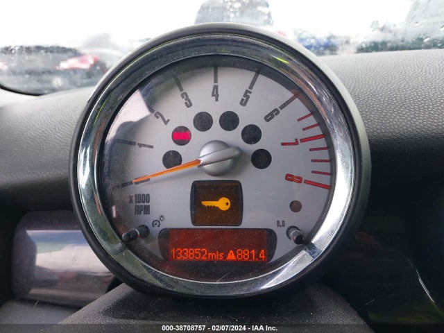 2007 MINI COOPER S WMWMF73537TT84426 Photo 6
