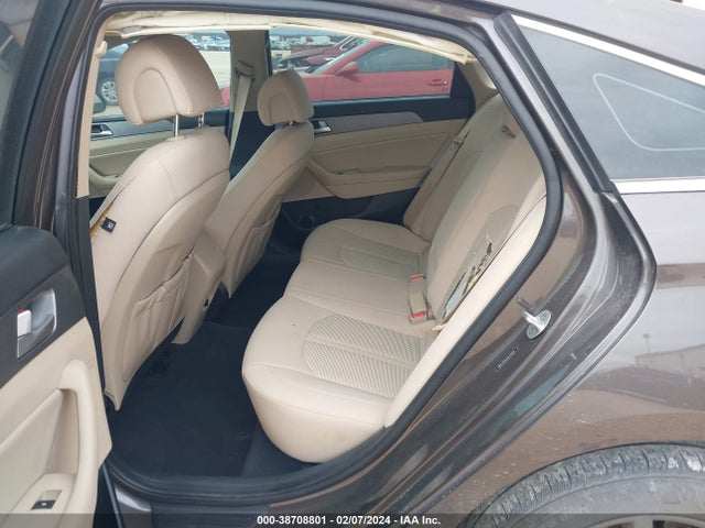 Hyundai SONATA ECO 2016 5NPE24AA2GH431659 Image 8