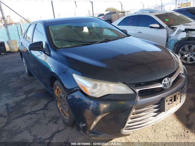 Toyota CAMRY LE 2015 4T1BF1FK7FU108537 Image 1