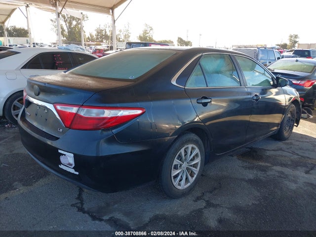 Toyota CAMRY LE 2015 4T1BF1FK7FU108537 Image 4