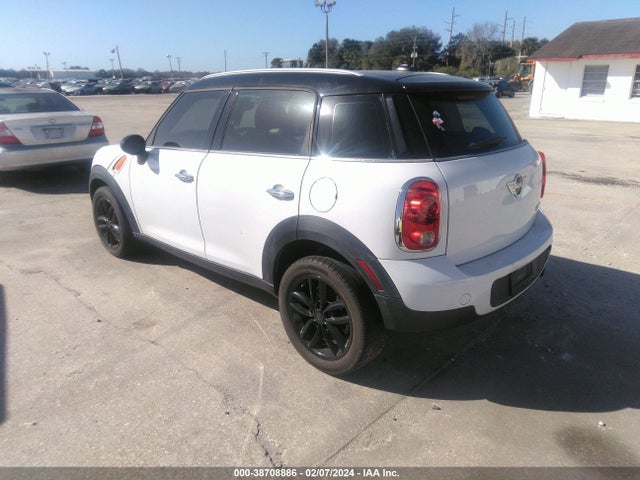 2012 MINI COOPER COUNTRYMAN WMWZB3C56CWM03019 Photo 2