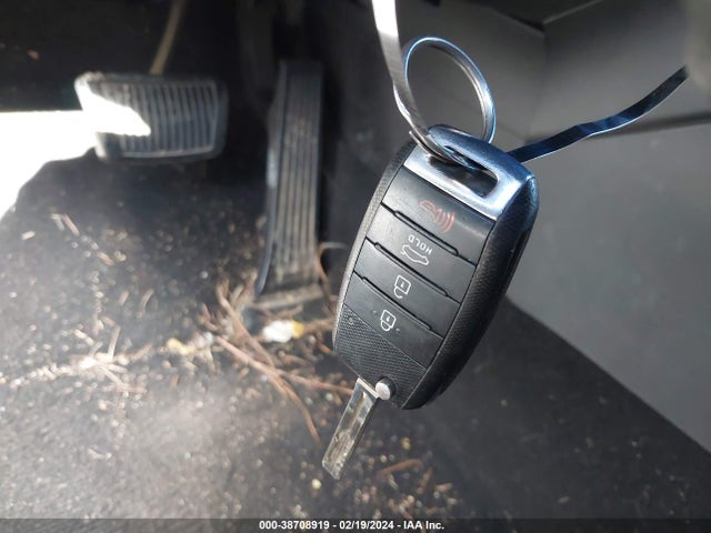 KIA Optima Lx 2015 5XXGM4A77FG374344 Image 11