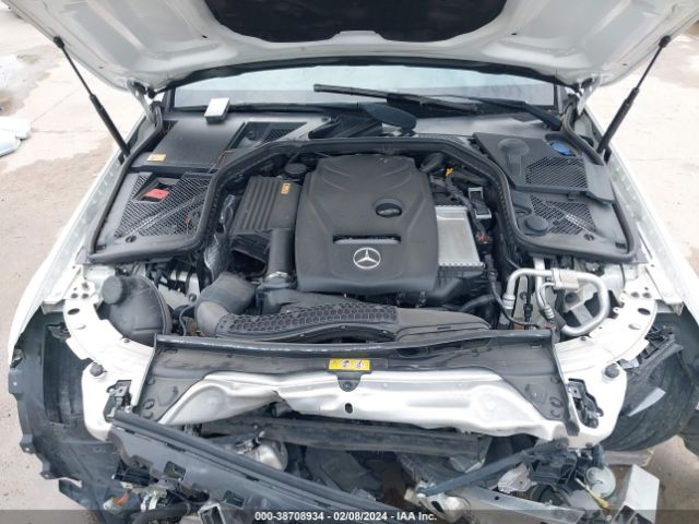 55SWF4JB7FU091678 Mercedes-Benz C 300 Luxury/sport