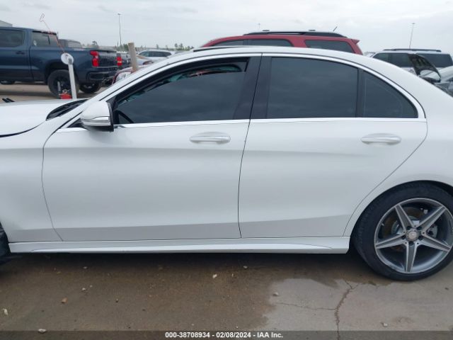 55SWF4JB7FU091678 Mercedes-Benz C 300 Luxury/sport
