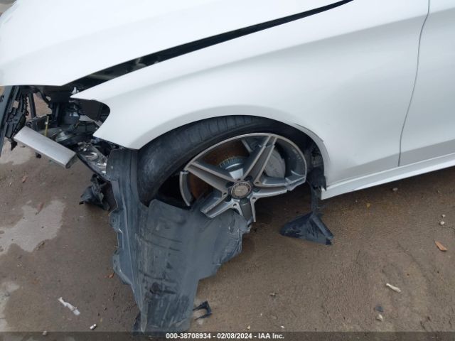 55SWF4JB7FU091678 Mercedes-Benz C 300 Luxury/sport