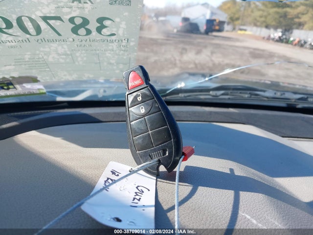 2012 RAM 1500 ST VIN: 1C6RD7KP4CS252672