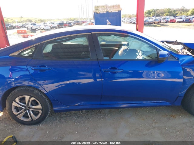 Honda Civic Lx 2018 19XFC2F55JE025131 Image 13