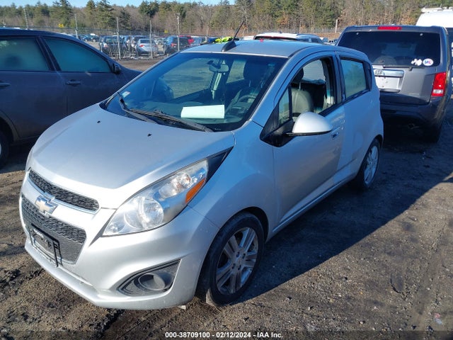 Chevrolet Spark 1lt Cvt 2015 KL8CD6S97FC736594 Image 2