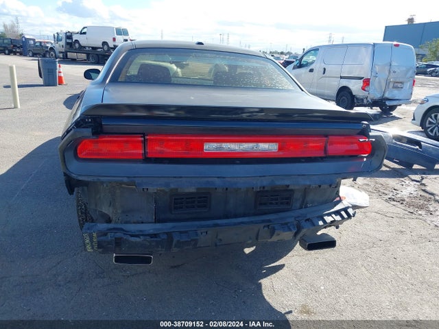 2010 DODGE CHALLENGER SE VIN: 2B3CJ4DV1AH261045