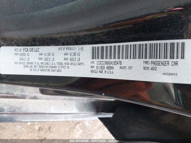 38709269 :رقم المزاد ، 1C3CCCABXGN165478 vin ، 2016 Chrysler 200 Limited مزاد بيع