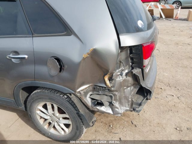 5XYKT3A60FG658084 KIA SORENTO LX