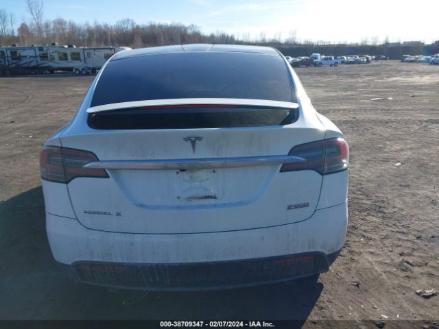 5YJXCBE42GF011297 Tesla Model X 75d/p100d/p90d