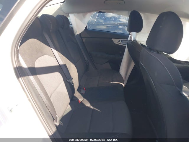 KIA Forte Lxs 2023 3KPF24AD0PE551043 Image 8