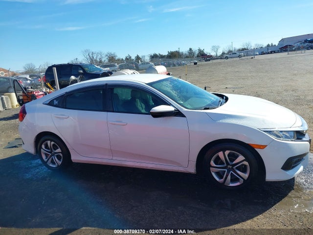 Honda Civic Lx 2018 19XFC2F55JE040809 Image 13