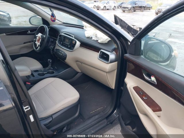 5XYPG4A57GG104484 KIA Sorento 3.3l Lx