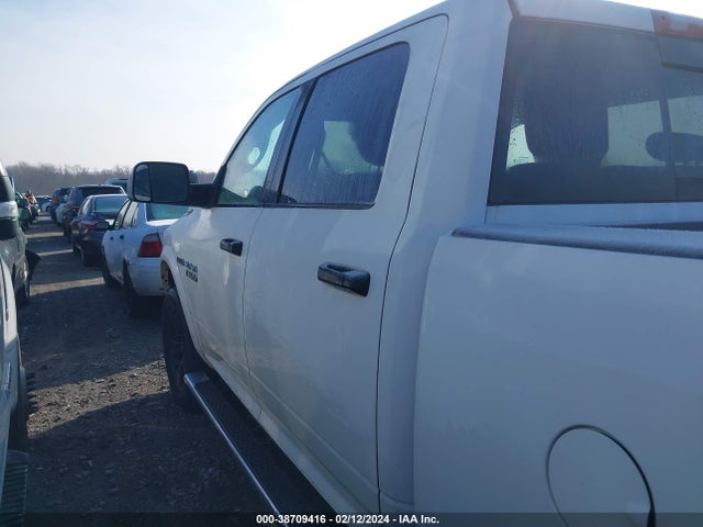 2016 RAM 1500 SLT VIN: 1C6RR7TM9GS305913