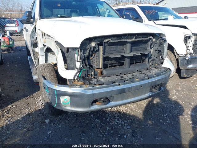 2016 RAM 1500 SLT VIN: 1C6RR7TM9GS305913