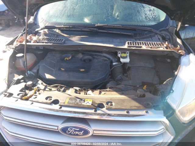 1FMCU0G93HUD95314 Ford ESCAPE SE
