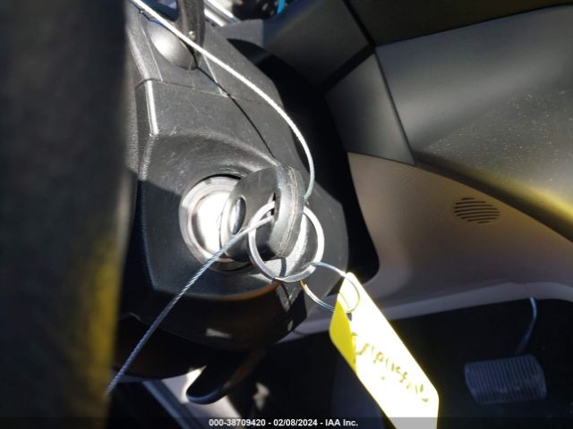 1FMCU0G93HUD95314 Ford ESCAPE SE
