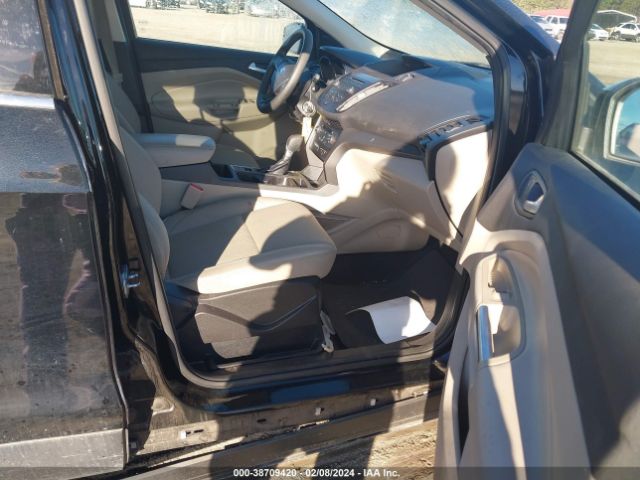1FMCU0G93HUD95314 Ford ESCAPE SE