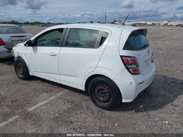 Chevrolet Sonic Lt Auto 2017 1G1JG6SH9H4177391 Image 3