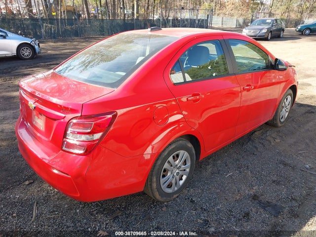 Chevrolet SONIC LS 2017 1G1JB5SH1H4163610 Image 4