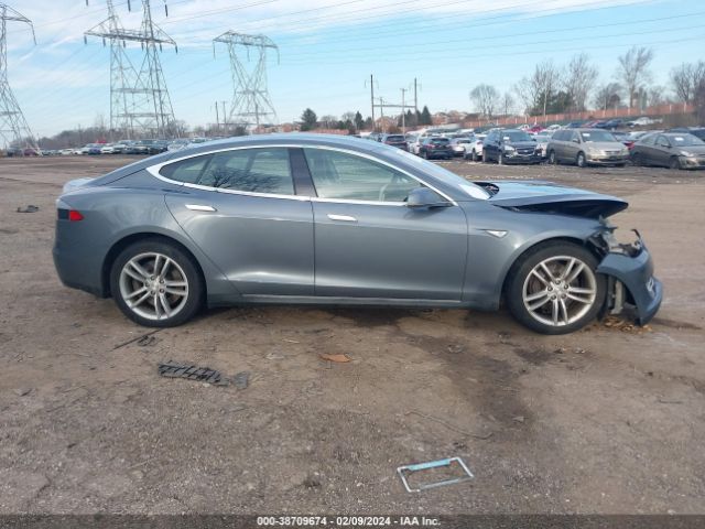 5YJSA1H18EFP32264 Tesla Model S P85