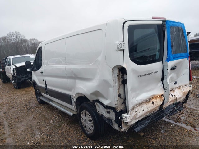 Ford Transit-250 2018 1FTYR1YM7JKA88623 Image 3