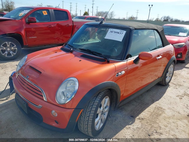 2005 MINI COOPER S WMWRH33535TK55463 Photo 1