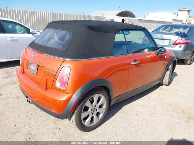2005 MINI COOPER S WMWRH33535TK55463 Photo 3
