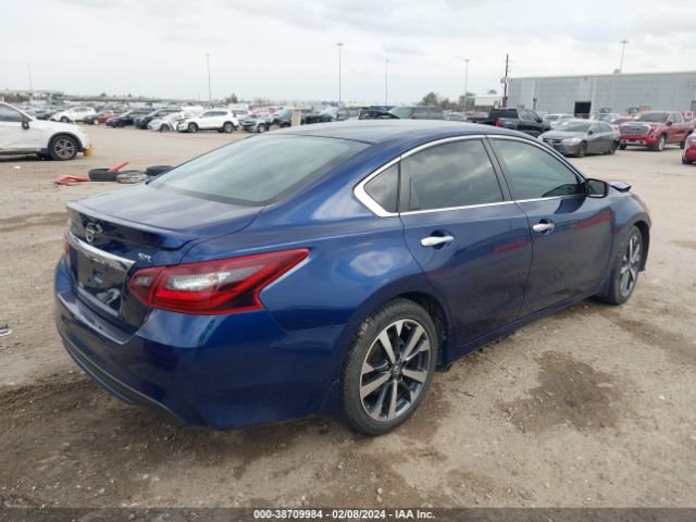 1N4AL3APXHC481173 Nissan Altima 2.5 Sr