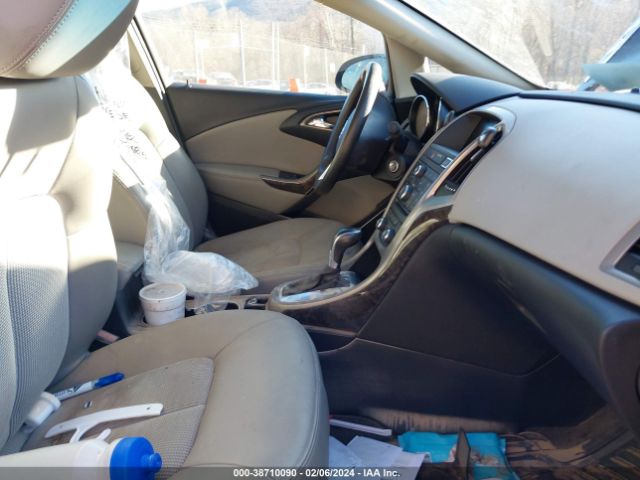 1G4PP5SKXG4126886 Buick Verano