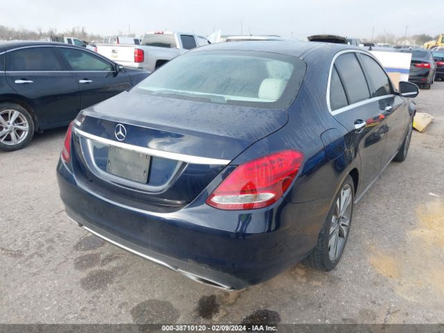 55SWF4JBXFU055483 Mercedes-Benz C 300 Luxury/sport