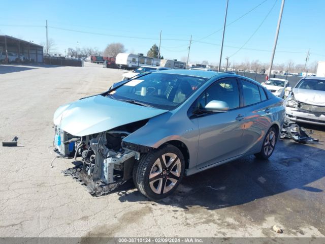 JTDKARFU0G3510037 Toyota Prius Three Touring