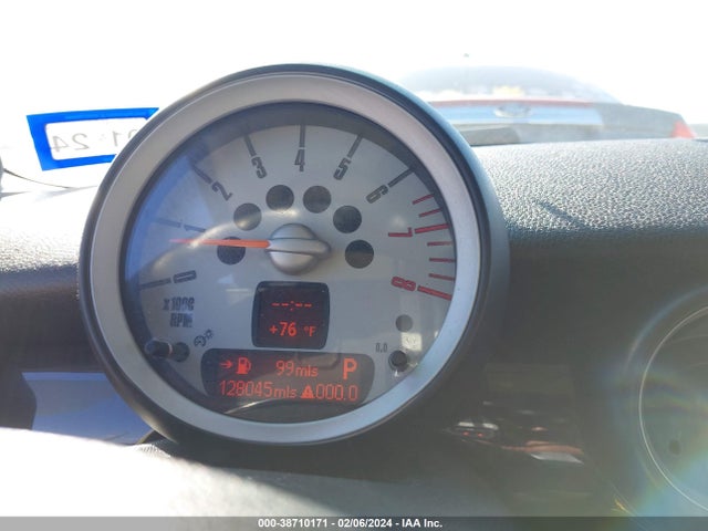 2007 MINI COOPER WMWMF33527TT56450 Photo 6