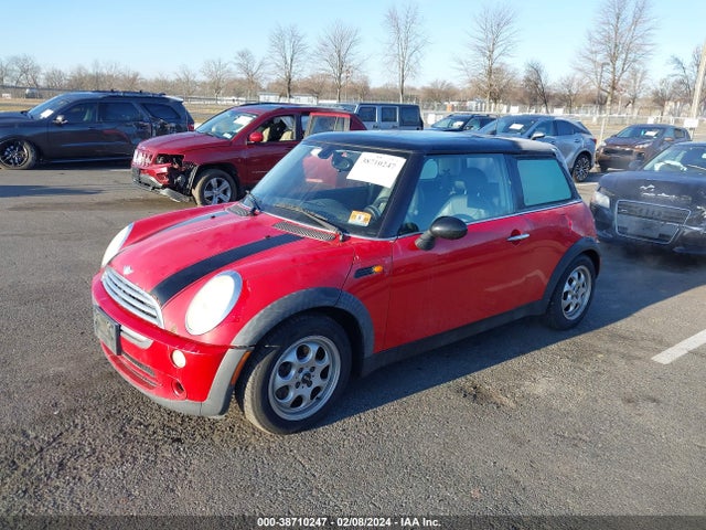 2005 MINI COOPER WMWRC33575TJ73332 Photo 1