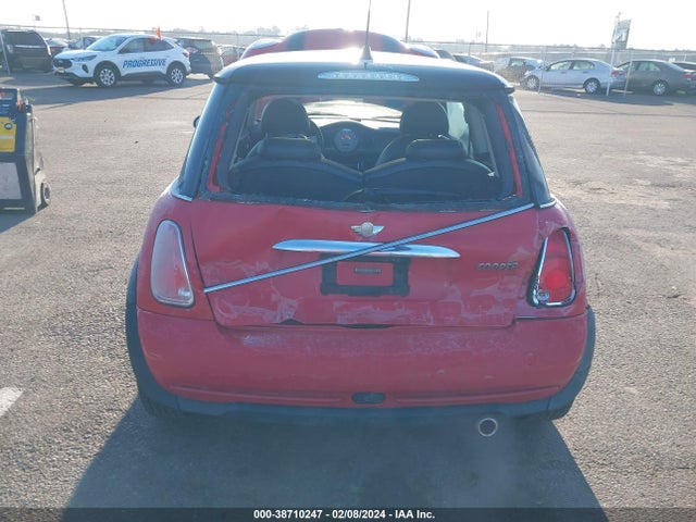 2005 MINI COOPER WMWRC33575TJ73332 Photo 5
