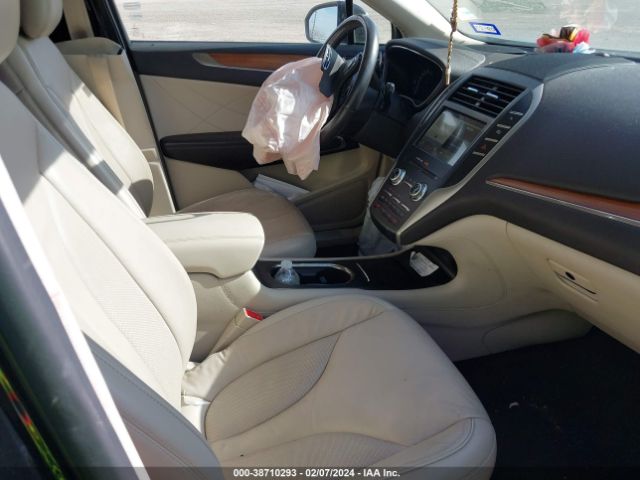 5LMCJ2C90HUL03406 Lincoln MKC SELECT