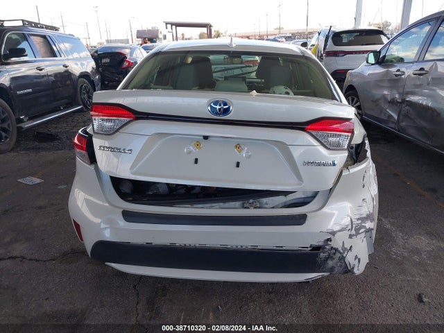 Toyota Corolla Hybrid Le 2021 JTDEAMDE8MJ010906 Image 16