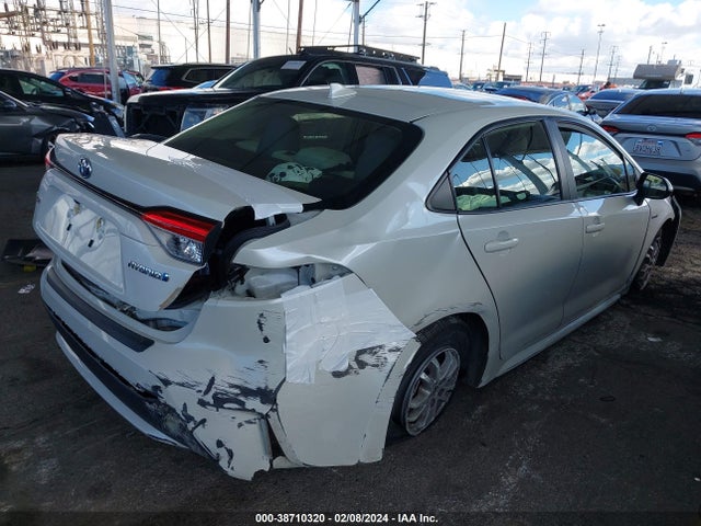 Toyota Corolla Hybrid Le 2021 JTDEAMDE8MJ010906 Image 4