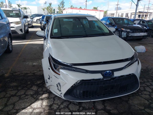 Toyota Corolla Hybrid Le 2021 JTDEAMDE8MJ010906 Image 6