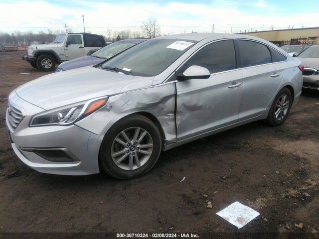 Hyundai Sonata 2017 5NPE24AF0HH520093 Image 2